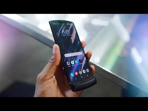 2020 Moto RAZR Impressions! The Return of a Folding Icon!